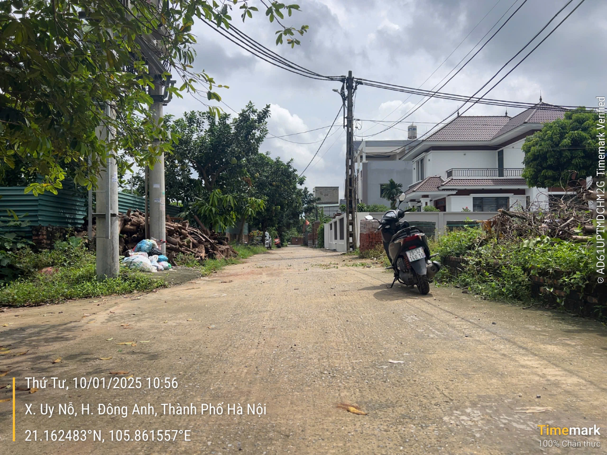 Hoa hậu bìa làng Kính Nỗ, Uy Nỗ, Đông Anh: 46,5m2-SH sẵn GD