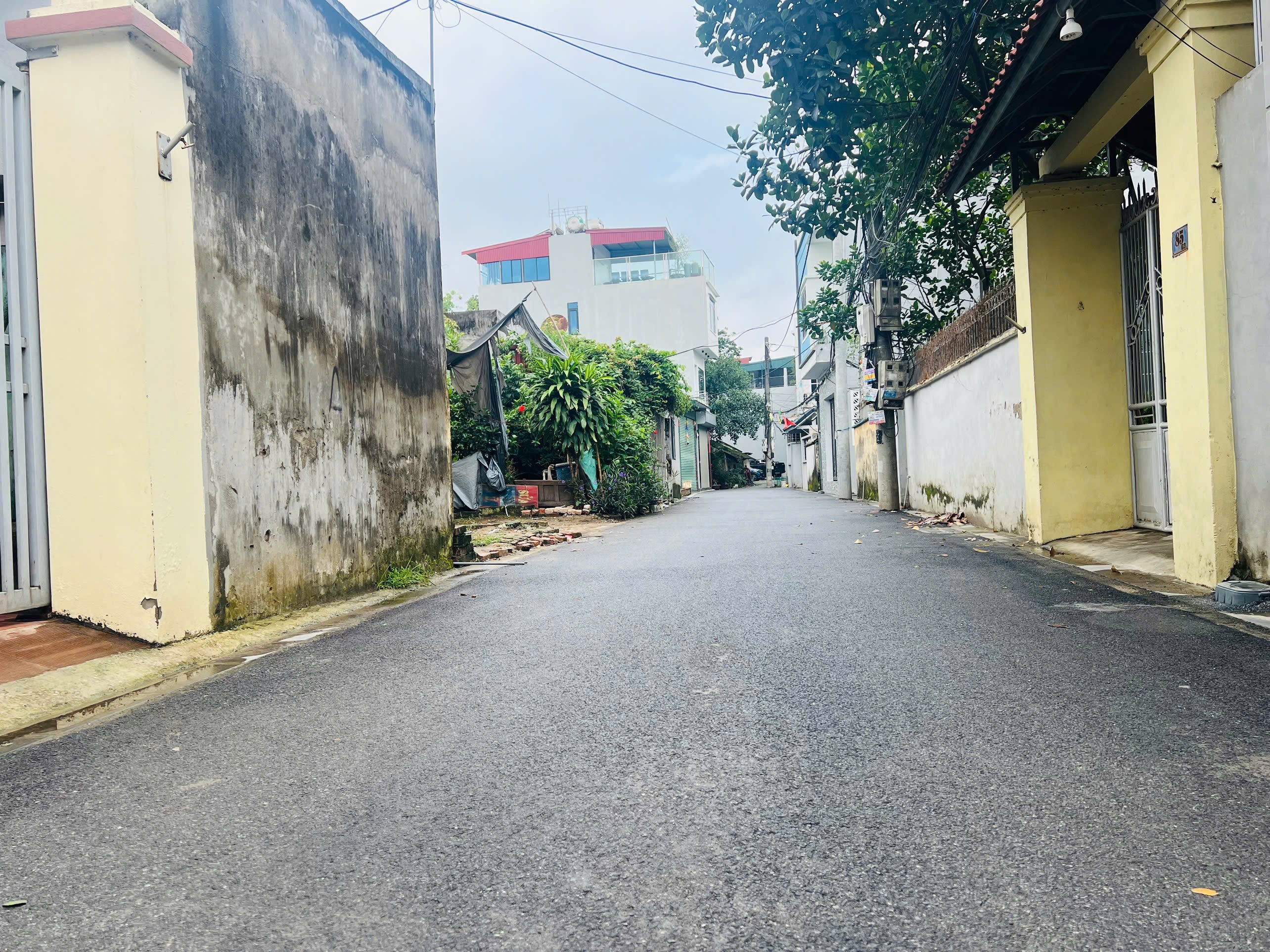 Lô đất nhỏ xinh ring lộc tại Kính Nỗ, Uy Nỗ, Đông Anh: 48m2-SHCC. Oto trước đất