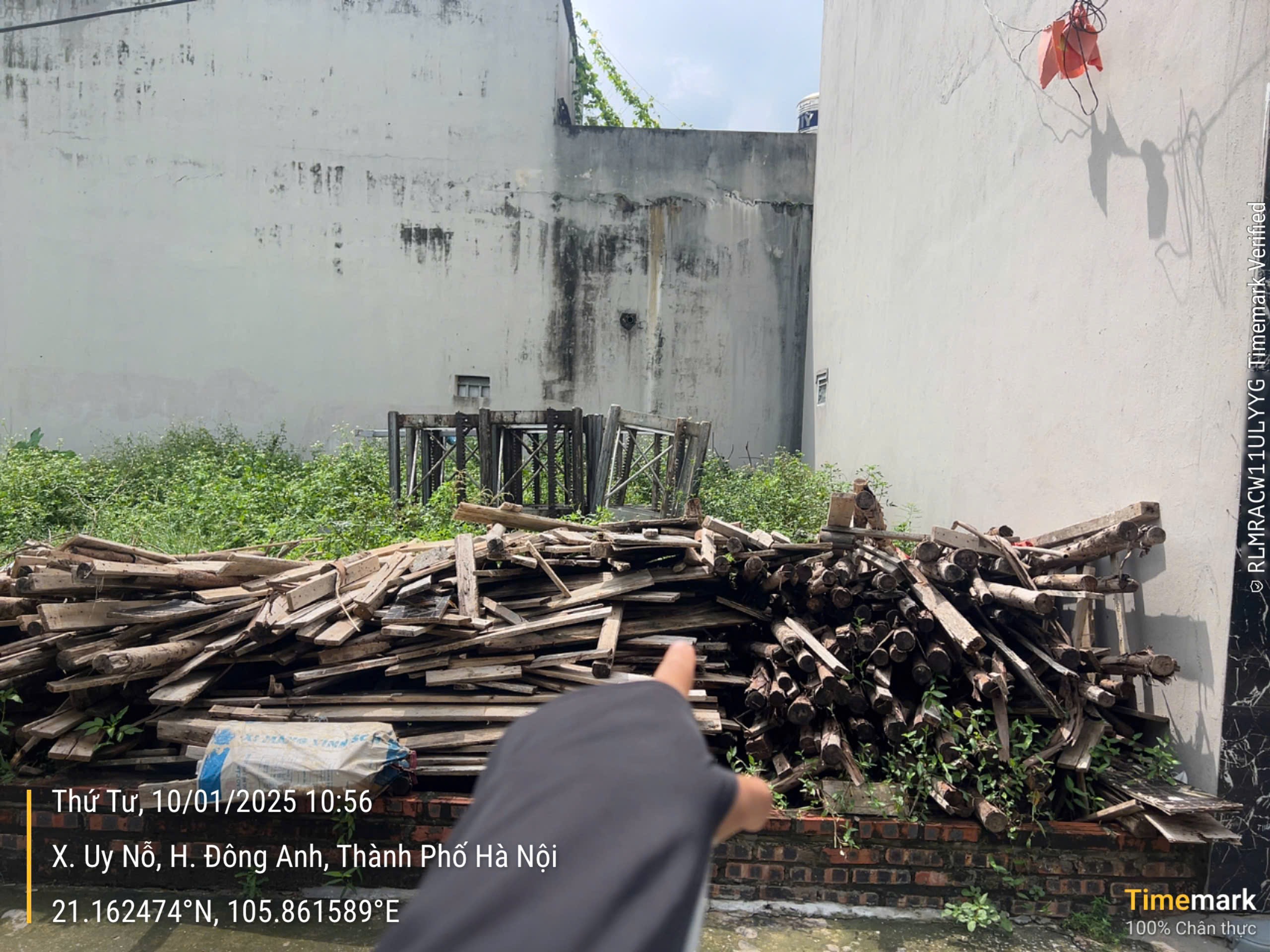 Hoa hậu bìa làng Kính Nỗ, Uy Nỗ, Đông Anh: 46,5m2-SH sẵn GD