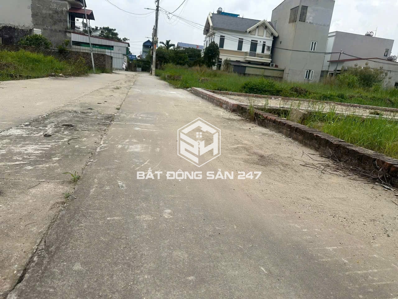 49M QUANG MINH - FULL THỔ CƯ - Ô TÔ TRÁNH -GẦN KCN QUANG MINH