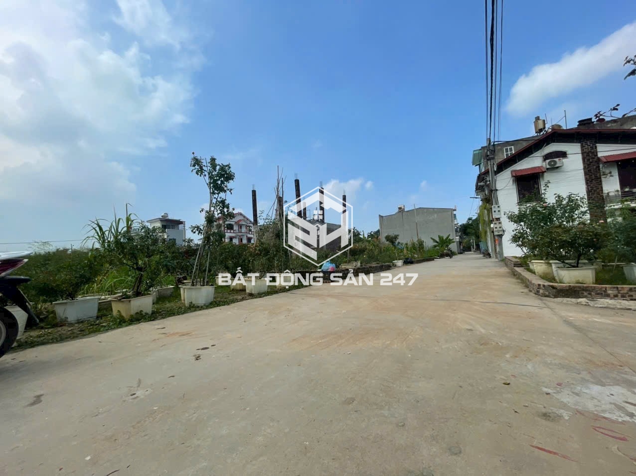 49M QUANG MINH - FULL THỔ CƯ - Ô TÔ TRÁNH -GẦN KCN QUANG MINH