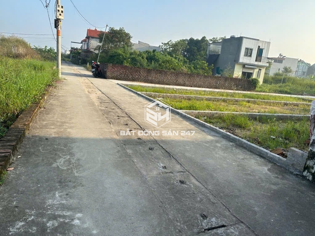49M QUANG MINH - FULL THỔ CƯ - Ô TÔ TRÁNH -GẦN KCN QUANG MINH