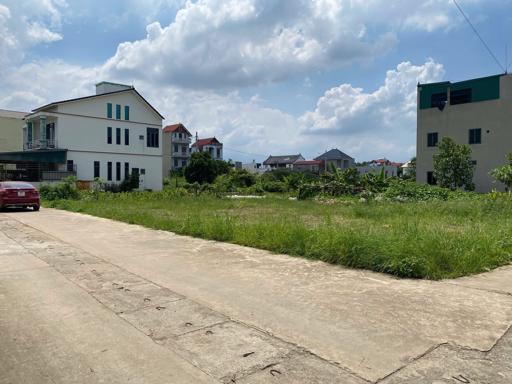 Bìa làng thị trấn Quang minh  - mê linh ( xa quang minh mới )