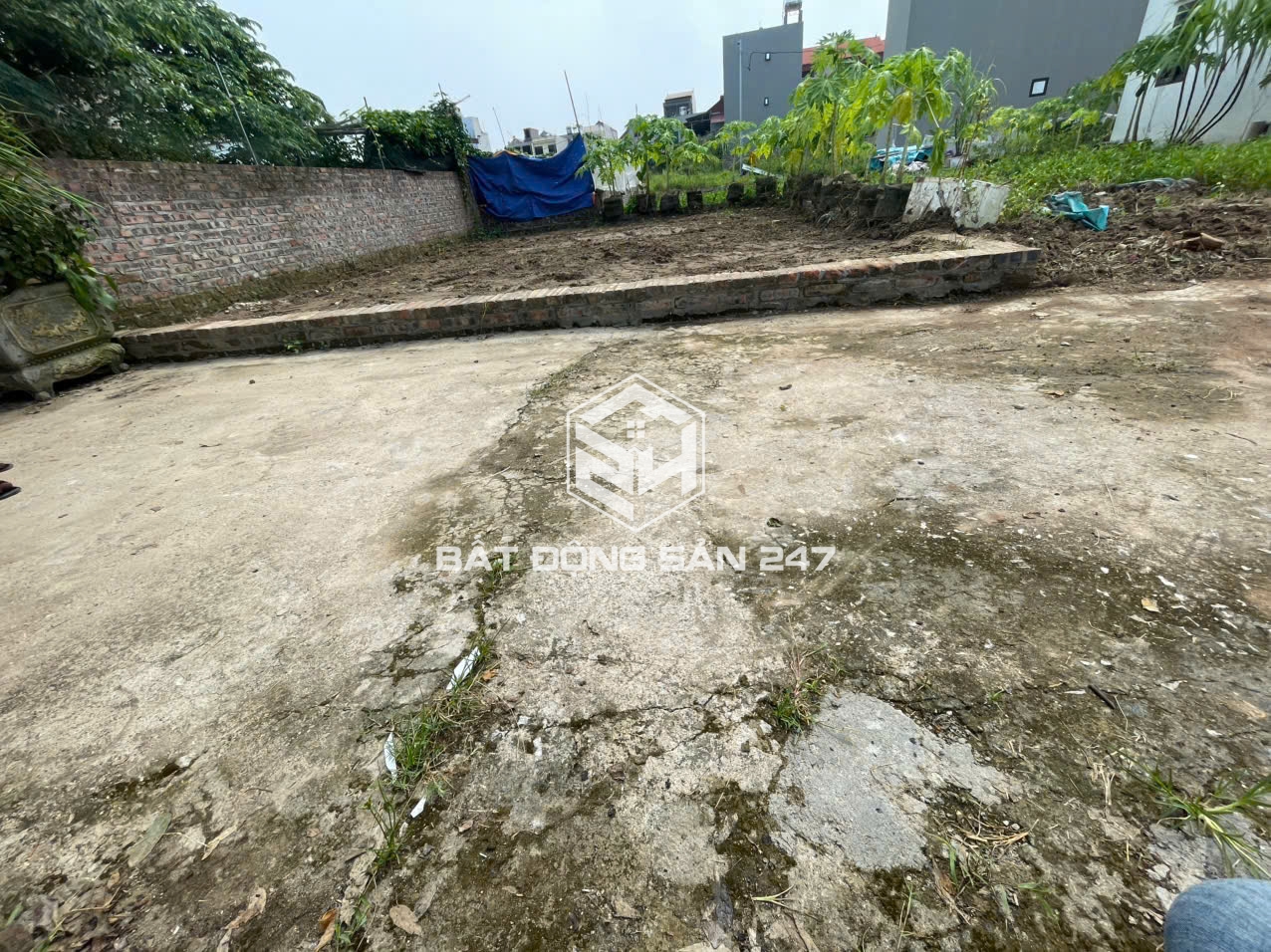 Bán gấp 50m2 TT Quang Minh giá 2x tỷ, ô tô chạy vù vù, giá siêu đầu tư
