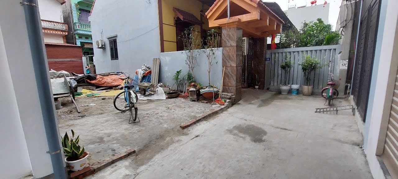 Bán lô đất 50 m tại tổ4 thị trấn quang minh lô 2 mặt ngõ giá 2 ,6x tỷ
