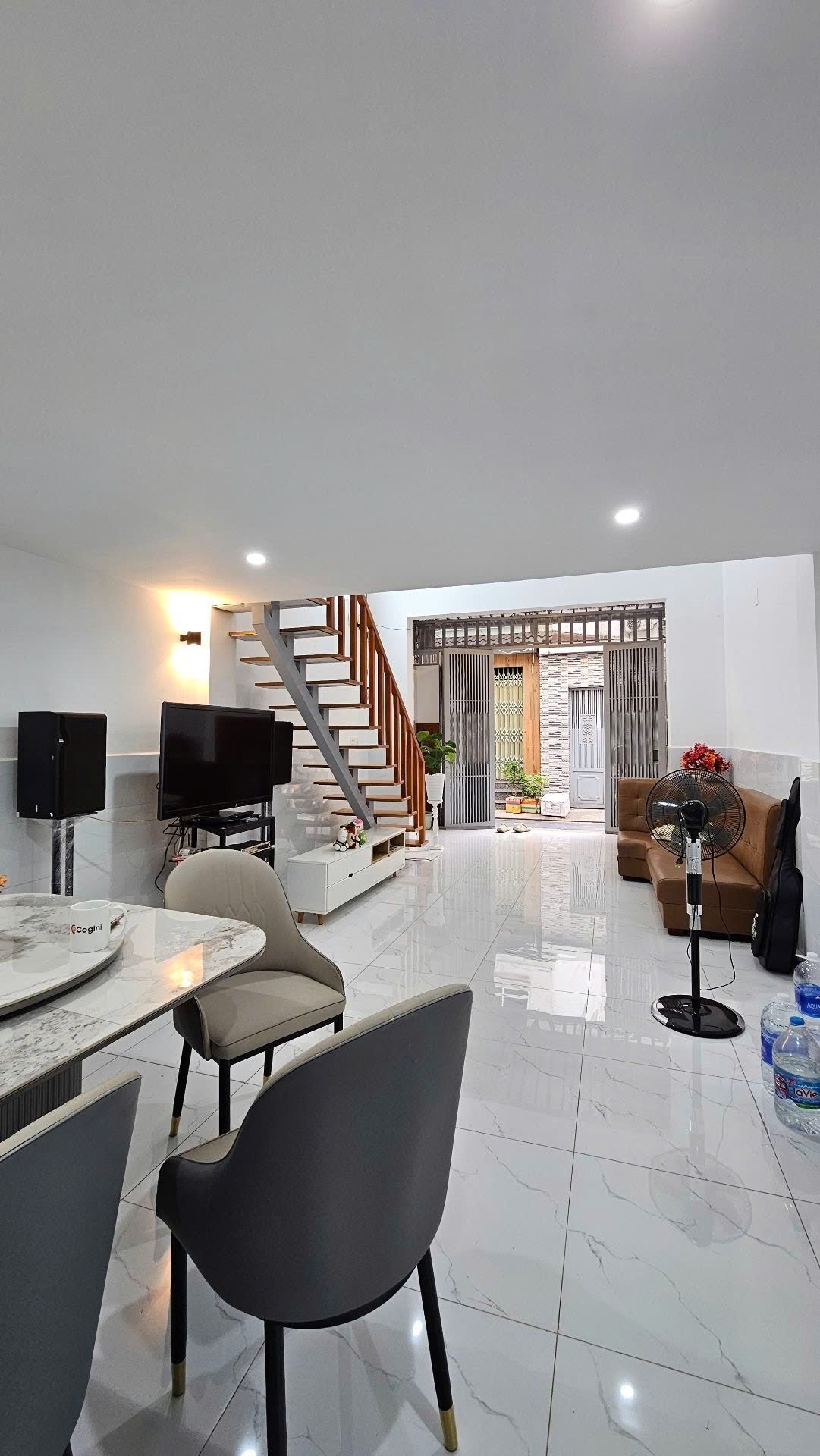 SIÊU PHẨM 45M2 X 2 TẦNG - HẺM XE TẢI - VÀI CĂN RA MT - 2 MT THOÁNG - NHỈNH 5 TỶ