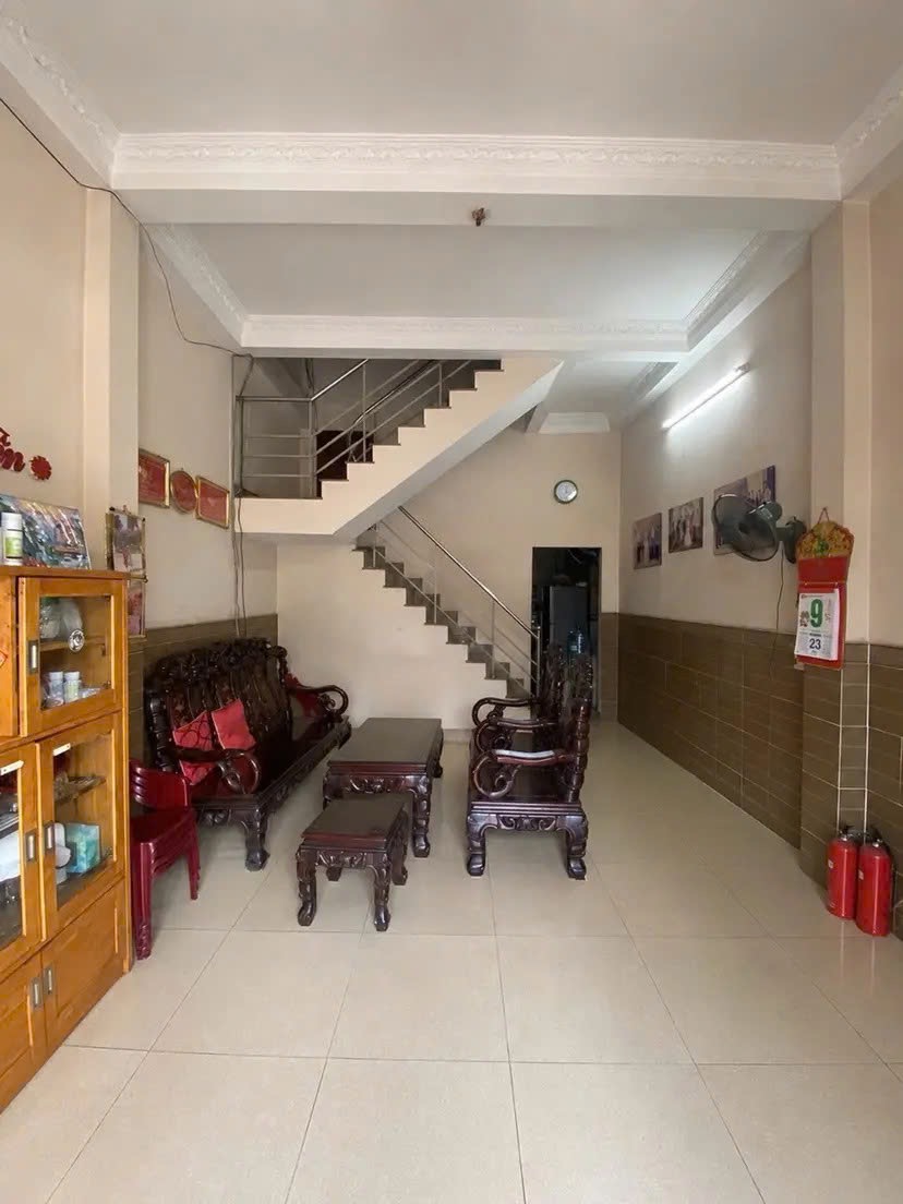 Bán nhà Mặt Tiền Kinh 10M Sầm Uất Đường Lê Thúc Hoạch P.Phú Thọ Hoà - 9,6 TỶ TL