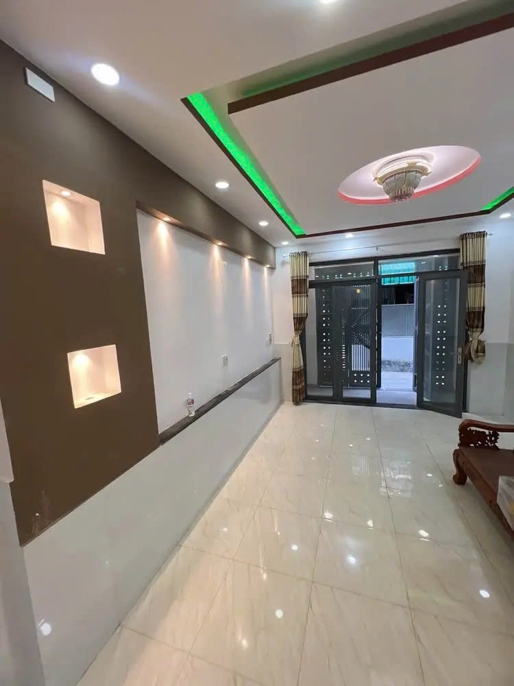 TRUNG TÂM TÂN PHÚ - CÁCH 2 CĂN RA MẶT TIỀN - HOÀN CÔNG ĐỦ  - CHỈ HƠN 5 TỶ