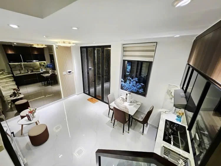 SIÊU PHẨM 3 TẦNG-FULL NỘI THẤT- KẾ ĐH CÔNG THƯƠNG, AEON TÂN PHÚ - CHỈ 3 TỶ HƠN