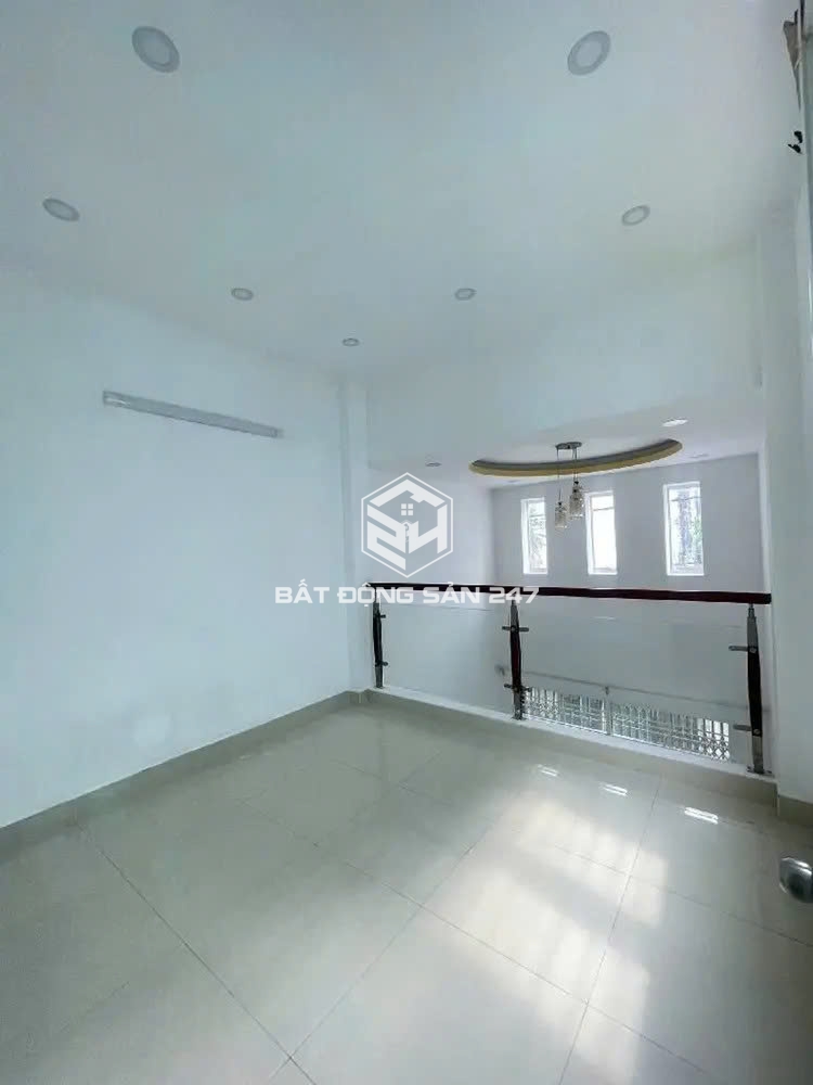 HÀNG VIP PRO TÂY THẠNH TÂN PHÚ - 43M²- HẺM THÔNG - 30M RA HẺM XE HƠI TRÁNH - - 3.65TỶ