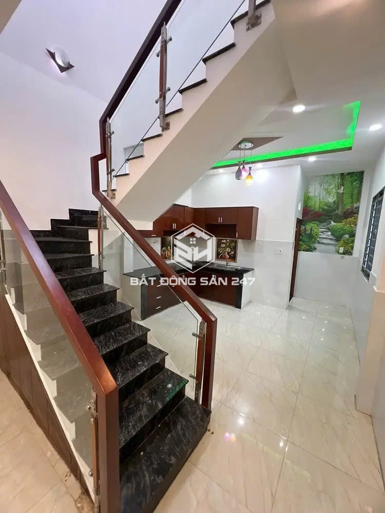 TRUNG TÂM TÂN PHÚ - CÁCH 2 CĂN RA MẶT TIỀN - HOÀN CÔNG ĐỦ - CHỈ HƠN 5 Tỷ