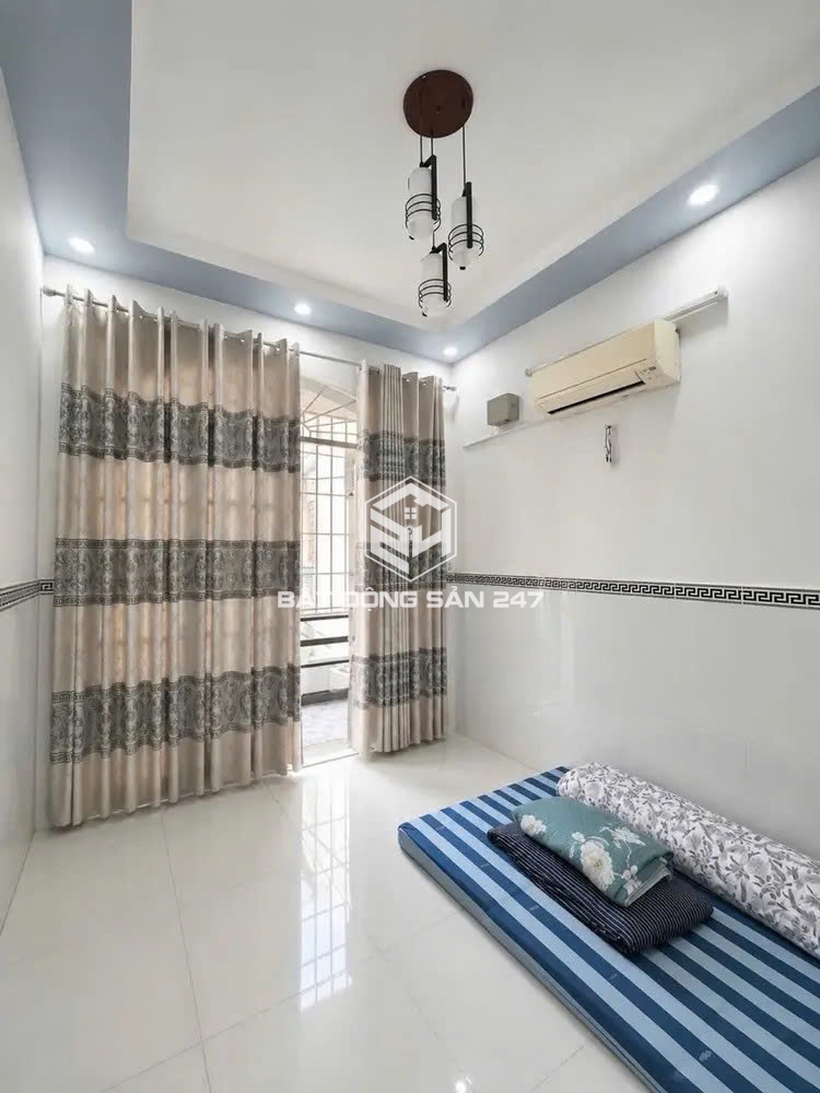 LÔ GÓC CỰC THOÁNG  - NHÀ MỚI -HXH THÔNG -3TẦNG -BTCT -CHỈ HƠN 4TỶ