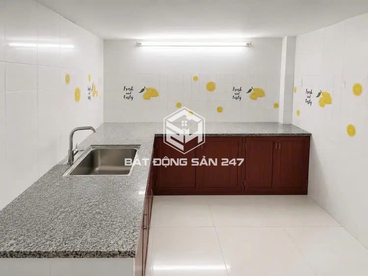 LÔ GÓC CỰC THOÁNG  - NHÀ MỚI -HXH THÔNG -3TẦNG -BTCT -CHỈ HƠN 4TỶ