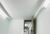Nhỉnh 2 tỷ có ngay Hộ Khẩu Sài Gòn - 3 Tầng - Full Nội Thất-Trung Tâm Tân Phú - Lê Ngã